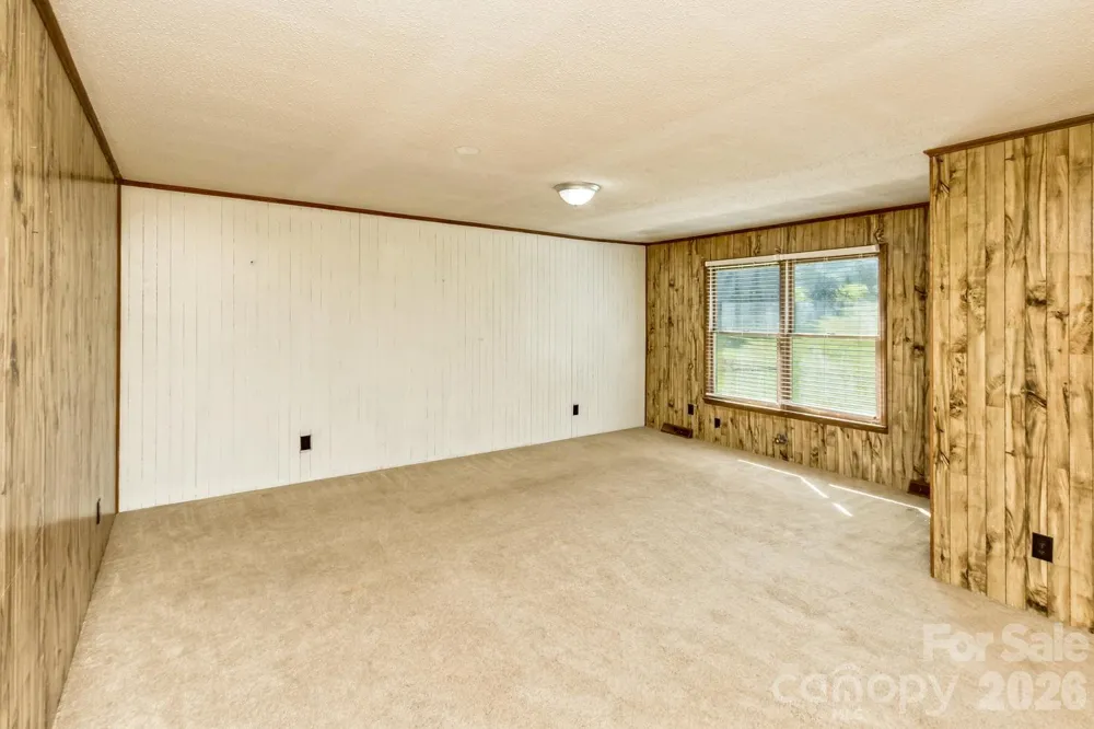 94 Stone Drive Marion, NC 28752