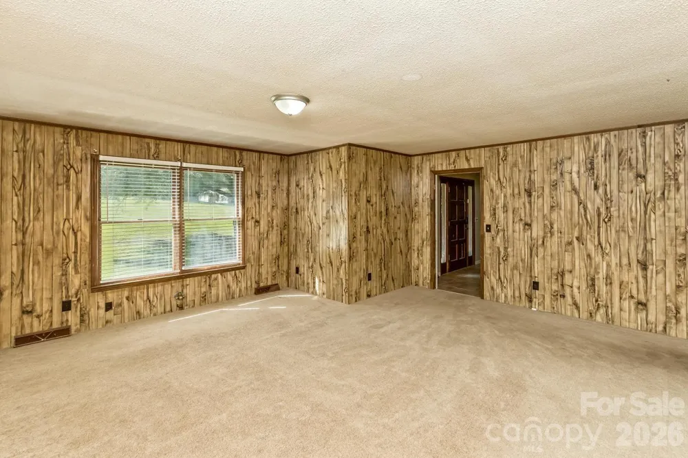 94 Stone Drive Marion, NC 28752