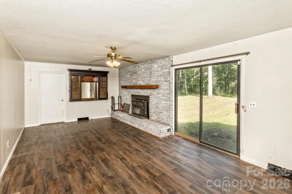 94 Stone Drive Marion, NC 28752