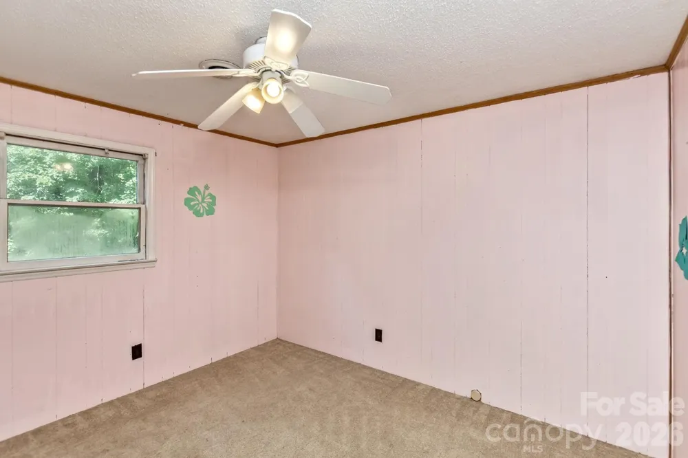 94 Stone Drive Marion, NC 28752