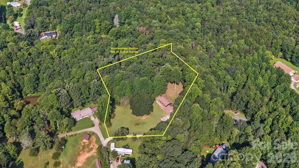 94 Stone Drive Marion, NC 28752