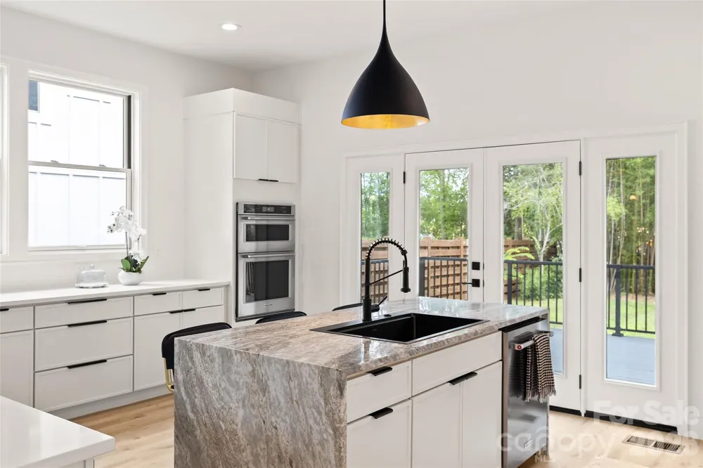 1344 Richland Drive Charlotte, NC 28211