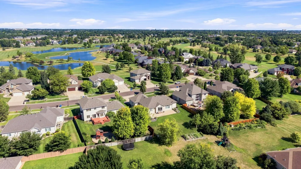 2108 ROSE CREEK BOULEVARD S Fargo, ND 58104