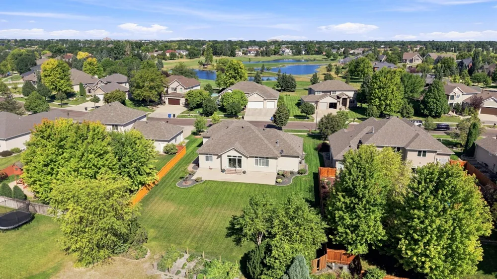 2108 ROSE CREEK BOULEVARD S Fargo, ND 58104