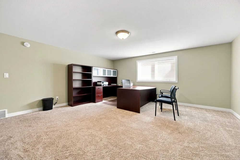 2108 ROSE CREEK BOULEVARD S Fargo, ND 58104