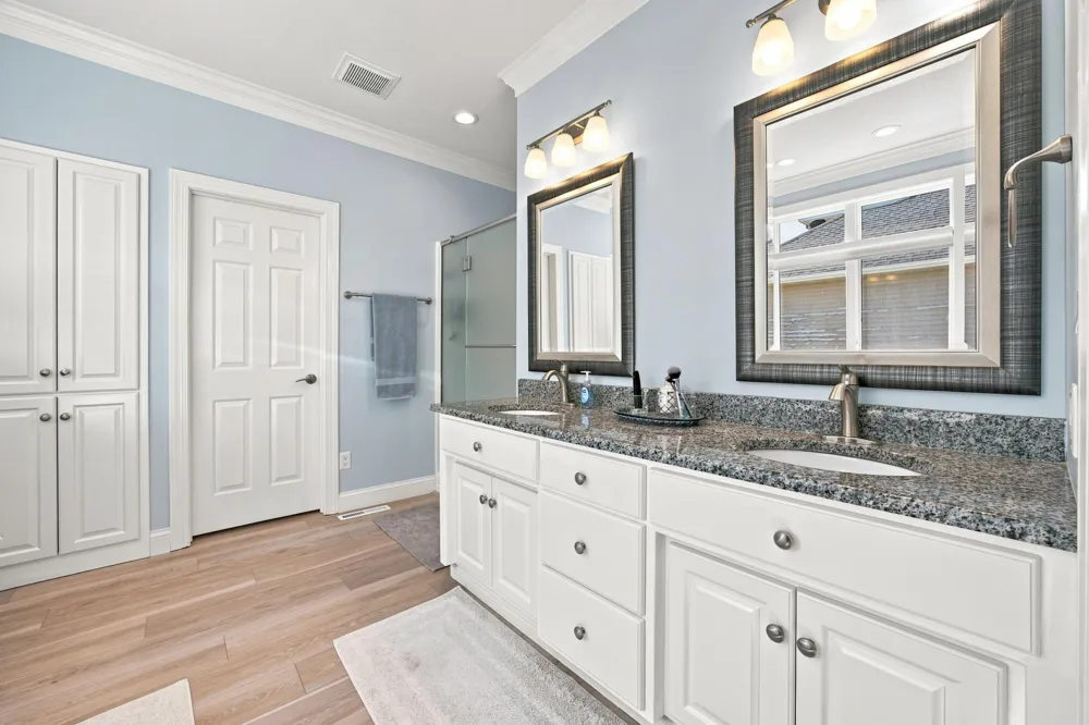 2108 ROSE CREEK BOULEVARD S Fargo, ND 58104