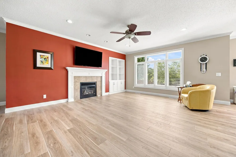 2108 ROSE CREEK BOULEVARD S Fargo, ND 58104