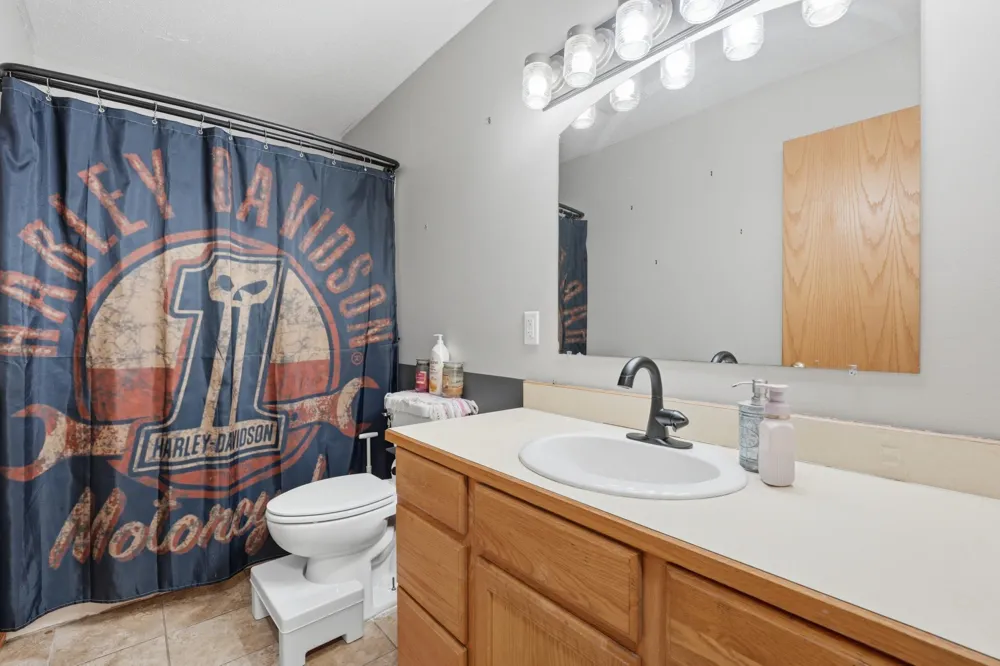 919 Lincoln Avenue Amery, WI 54001
