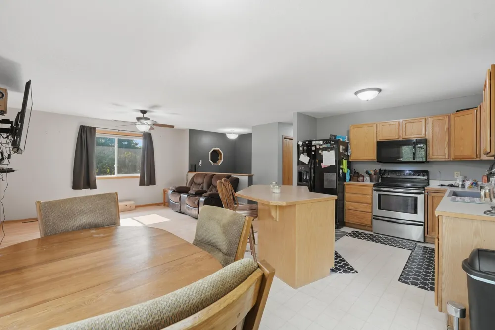 919 Lincoln Avenue Amery, WI 54001