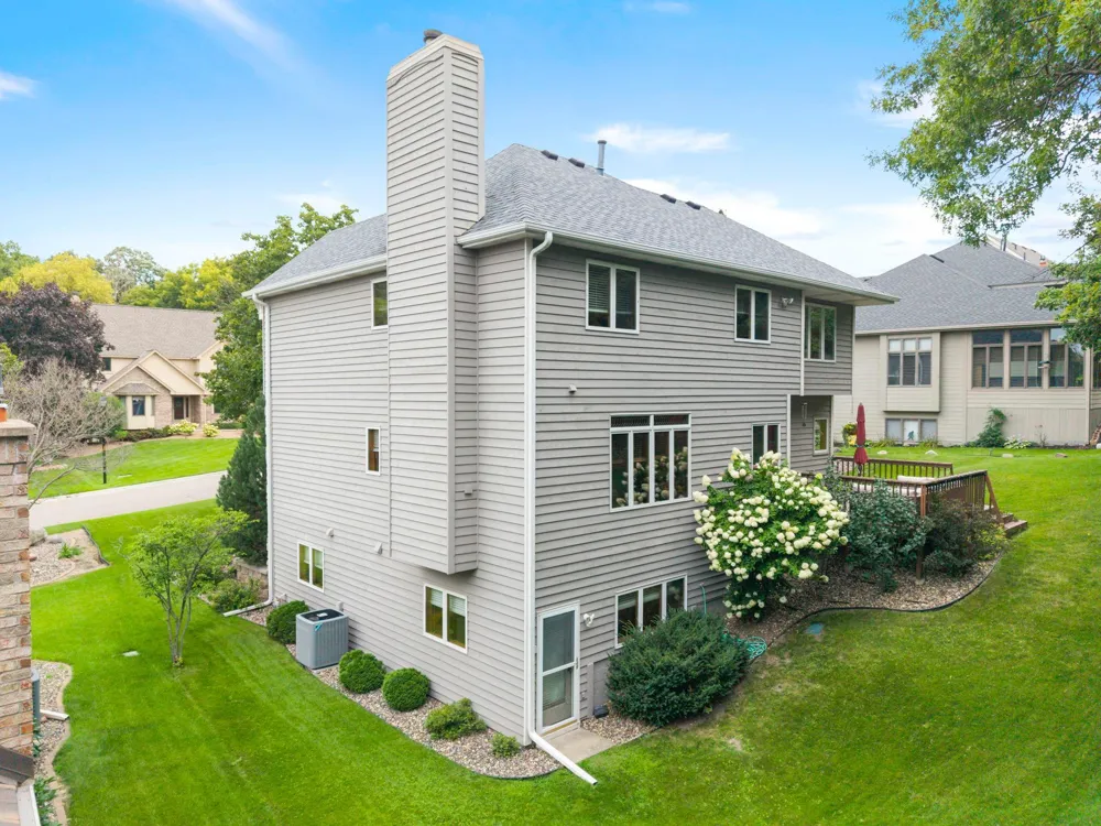 39 Marcin Hill Burnsville, MN 55337