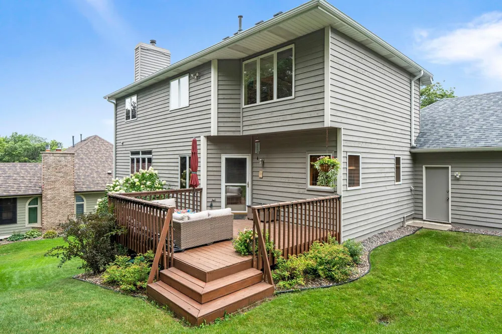 39 Marcin Hill Burnsville, MN 55337