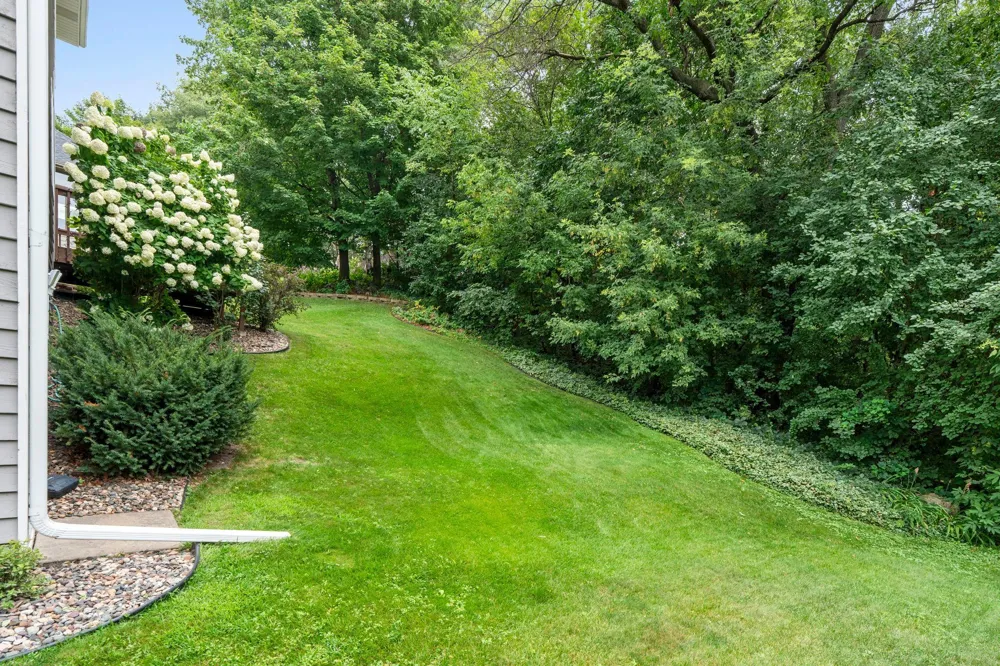 39 Marcin Hill Burnsville, MN 55337