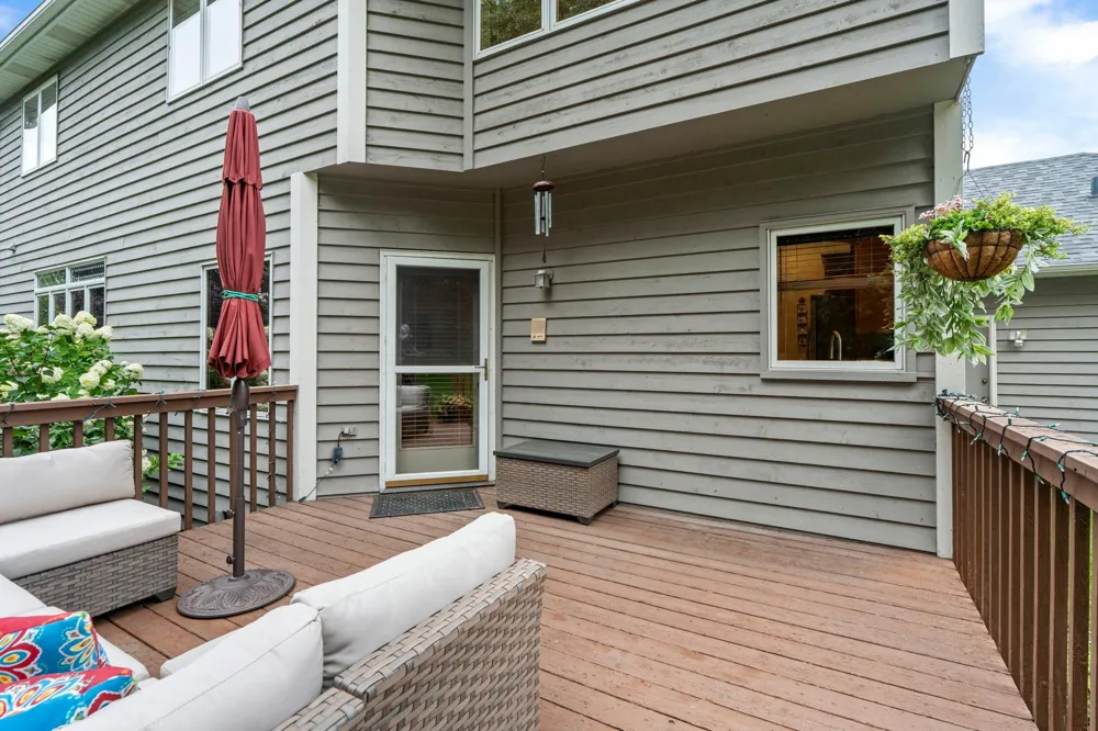39 Marcin Hill Burnsville, MN 55337