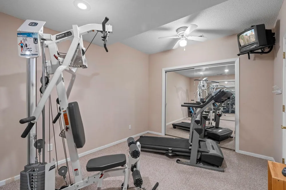 39 Marcin Hill Burnsville, MN 55337