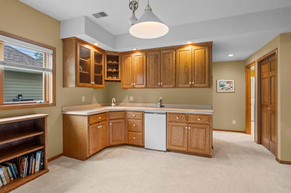 39 Marcin Hill Burnsville, MN 55337