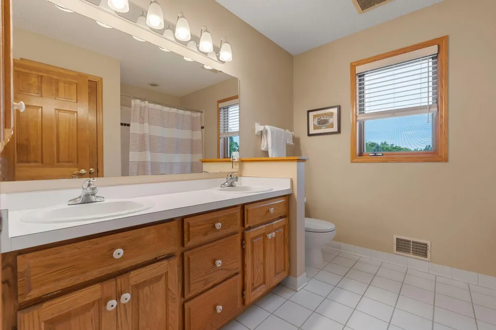 39 Marcin Hill Burnsville, MN 55337