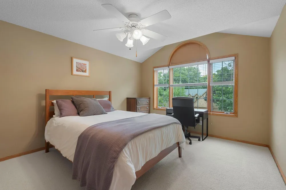 39 Marcin Hill Burnsville, MN 55337
