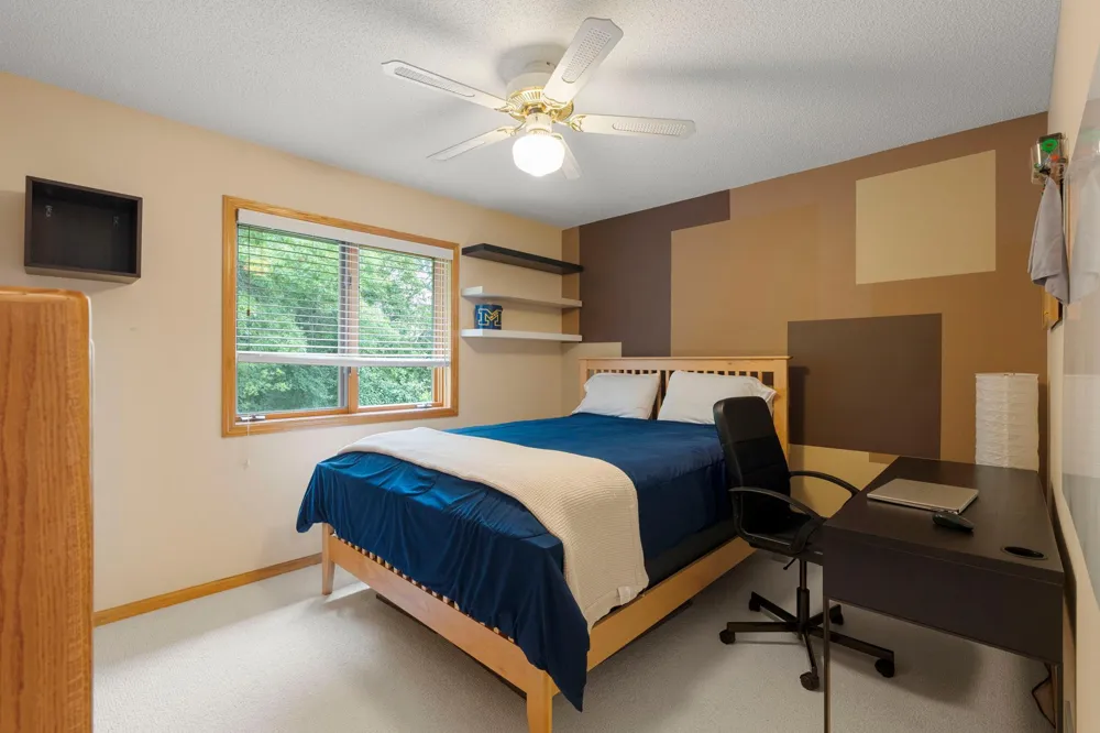 39 Marcin Hill Burnsville, MN 55337