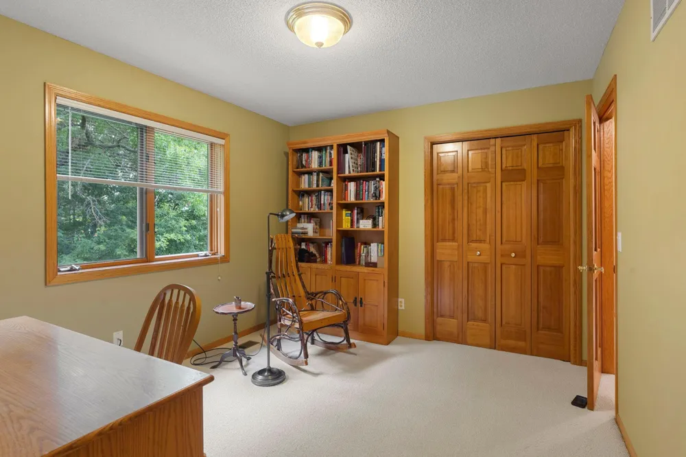 39 Marcin Hill Burnsville, MN 55337