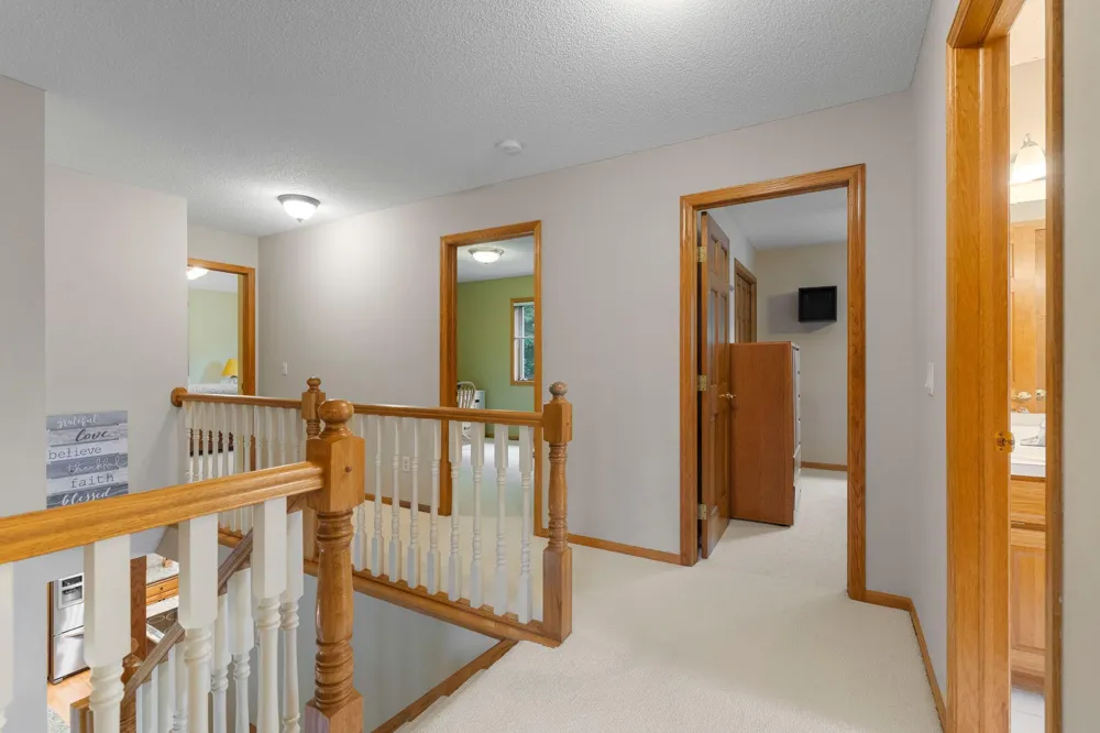 39 Marcin Hill Burnsville, MN 55337