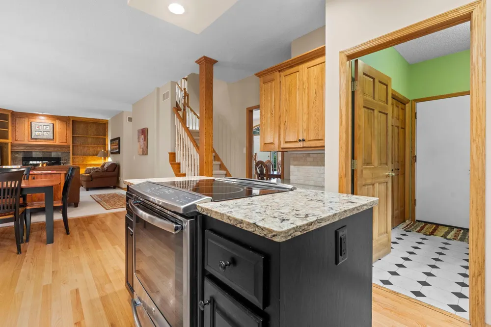 39 Marcin Hill Burnsville, MN 55337