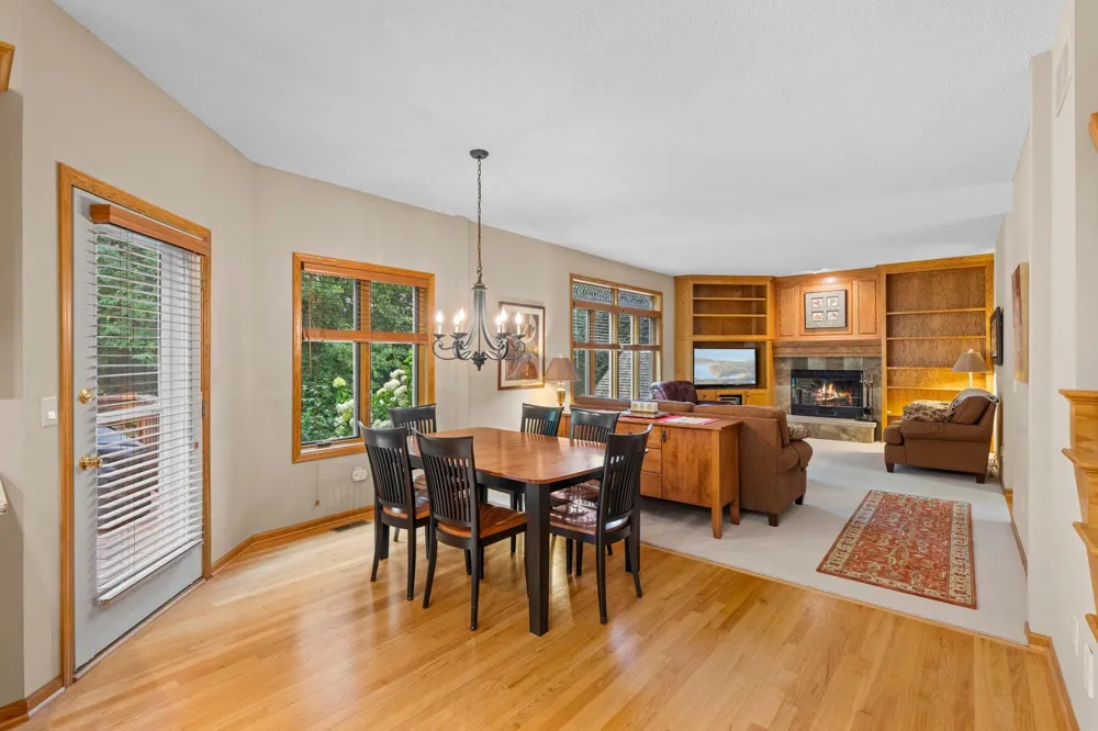39 Marcin Hill Burnsville, MN 55337
