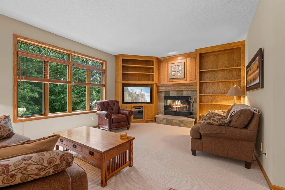 39 Marcin Hill Burnsville, MN 55337