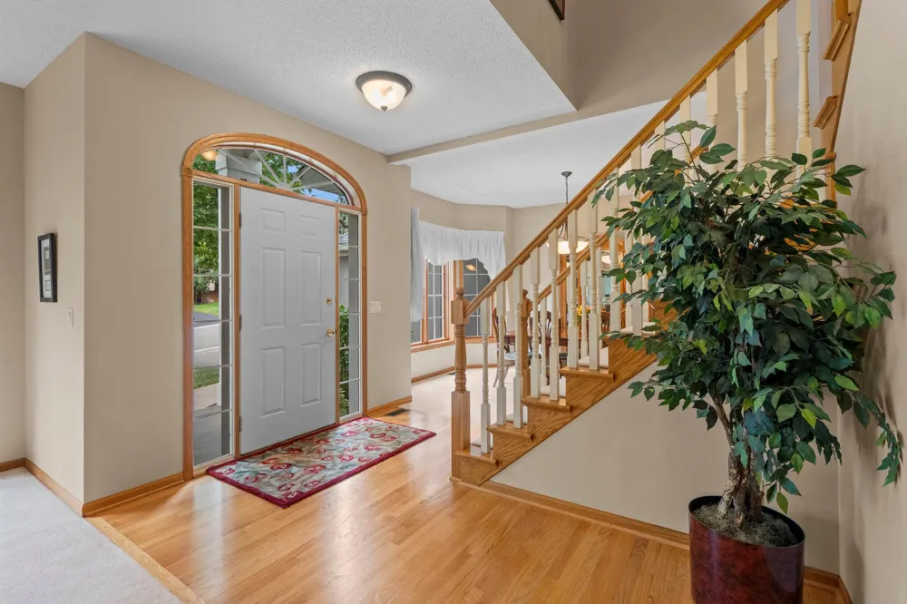 39 Marcin Hill Burnsville, MN 55337