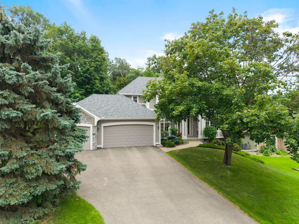 39 Marcin Hill Burnsville, MN 55337
