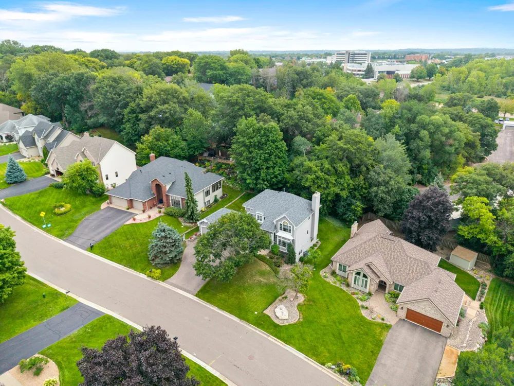 39 Marcin Hill Burnsville, MN 55337