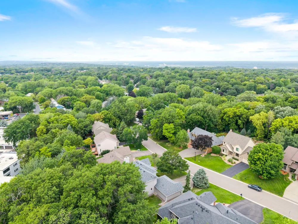 39 Marcin Hill Burnsville, MN 55337
