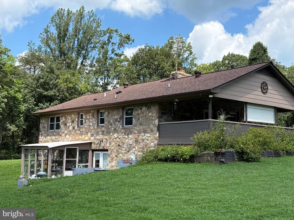 2242 SHELBY ROAD Madison, VA 22727