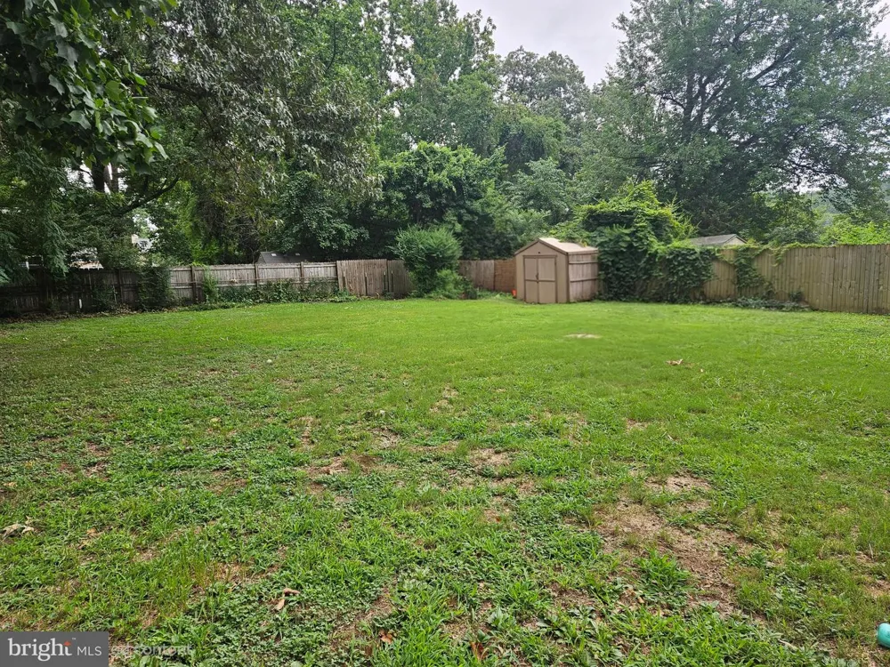 8055 MAYWOOD AVENUE Pasadena, MD 21122