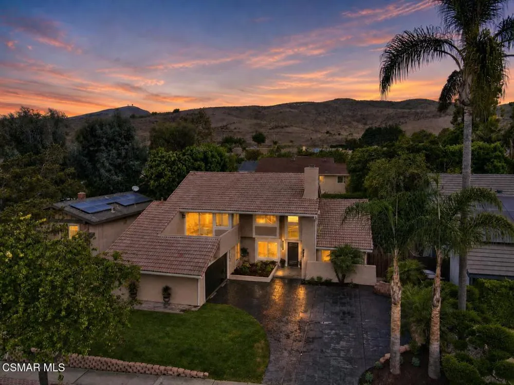 4625 Pomona Street Ventura, CA 93003