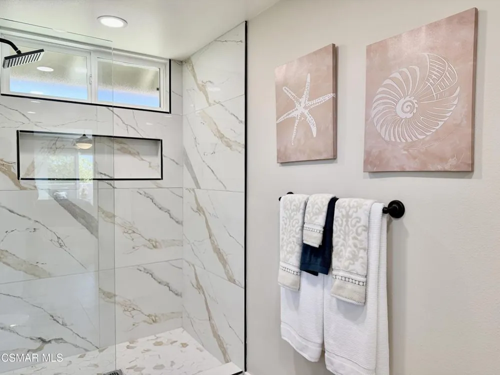 4625 Pomona Street Ventura, CA 93003
