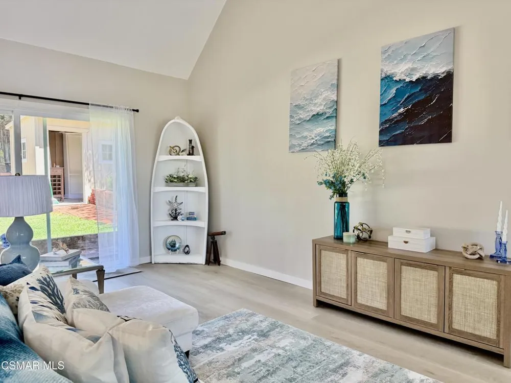 4625 Pomona Street Ventura, CA 93003