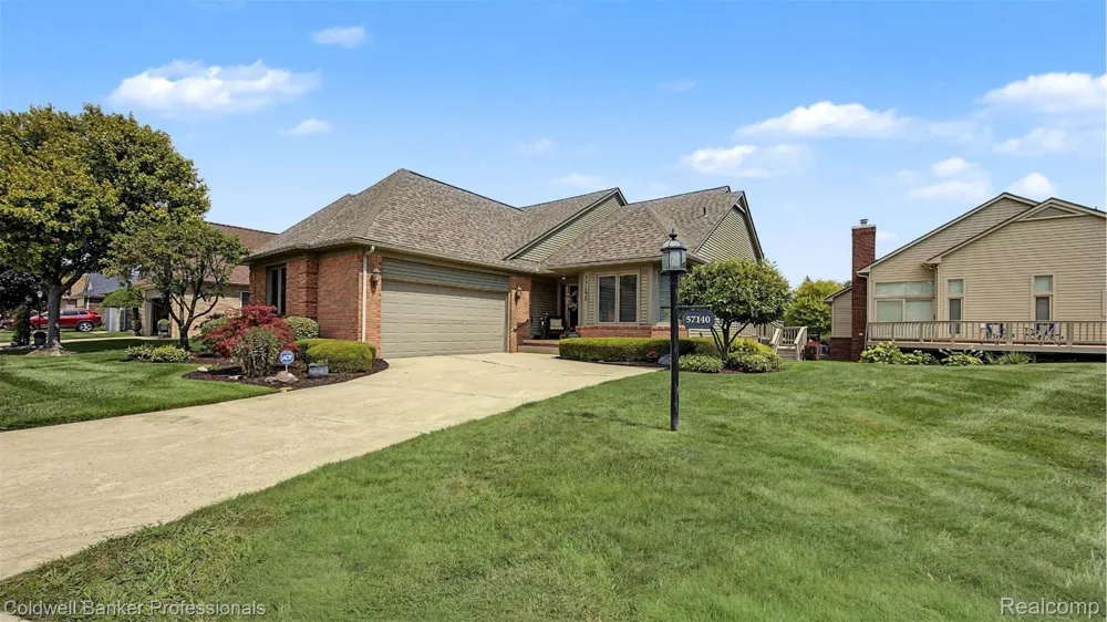 57140 Copper Creek Drive W Washington Township, MI 48094
