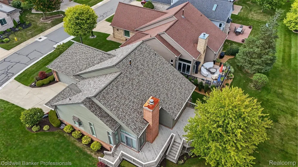 57140 Copper Creek Drive W Washington Township, MI 48094