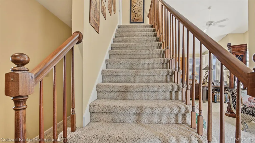 57140 Copper Creek Drive W Washington Township, MI 48094