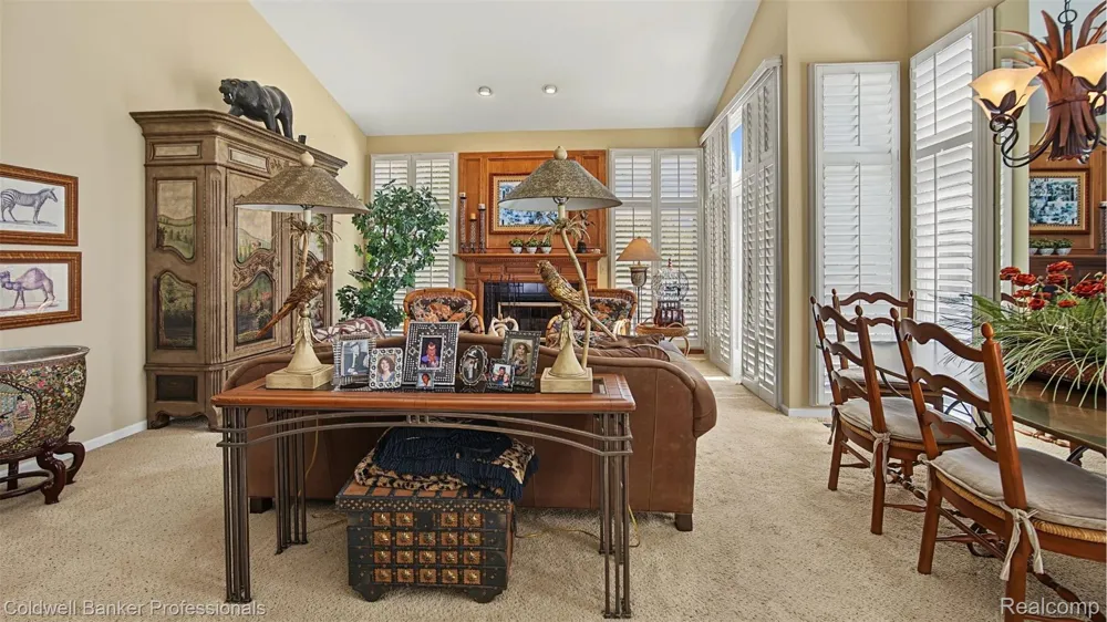 57140 Copper Creek Drive W Washington Township, MI 48094