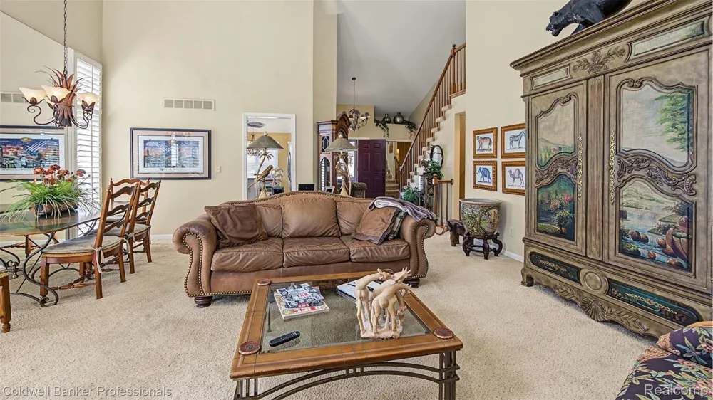 57140 Copper Creek Drive W Washington Township, MI 48094