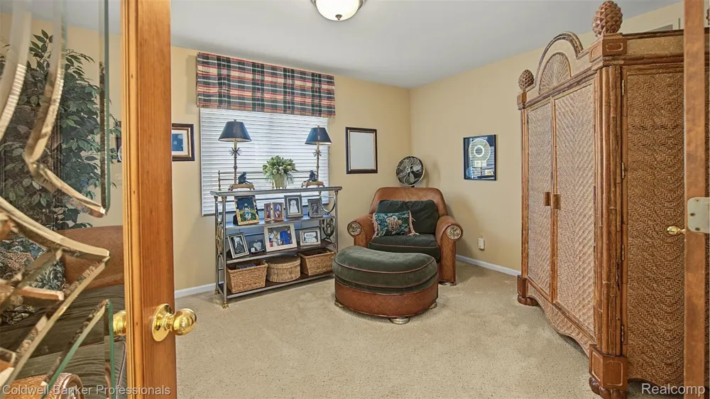 57140 Copper Creek Drive W Washington Township, MI 48094
