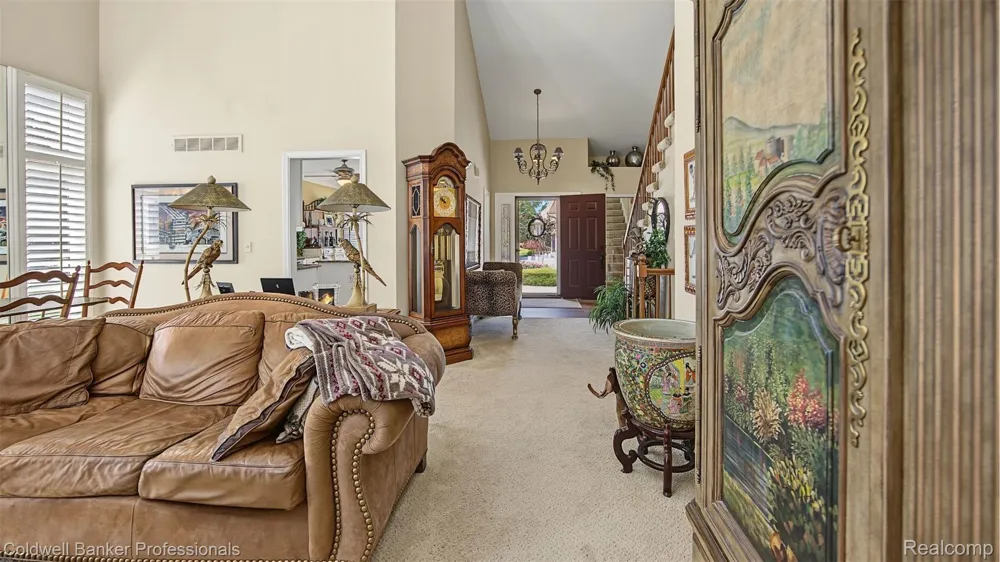 57140 Copper Creek Drive W Washington Township, MI 48094