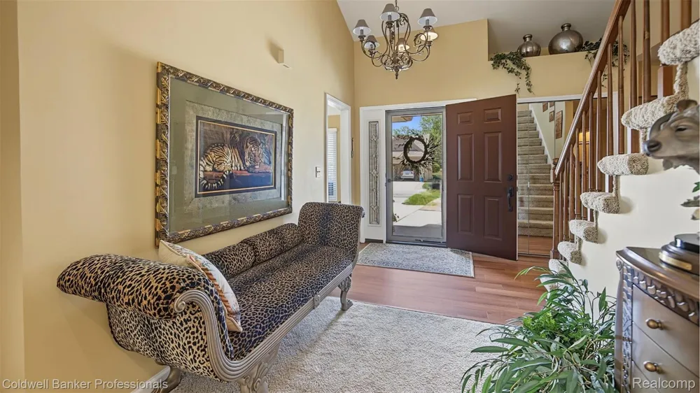 57140 Copper Creek Drive W Washington Township, MI 48094