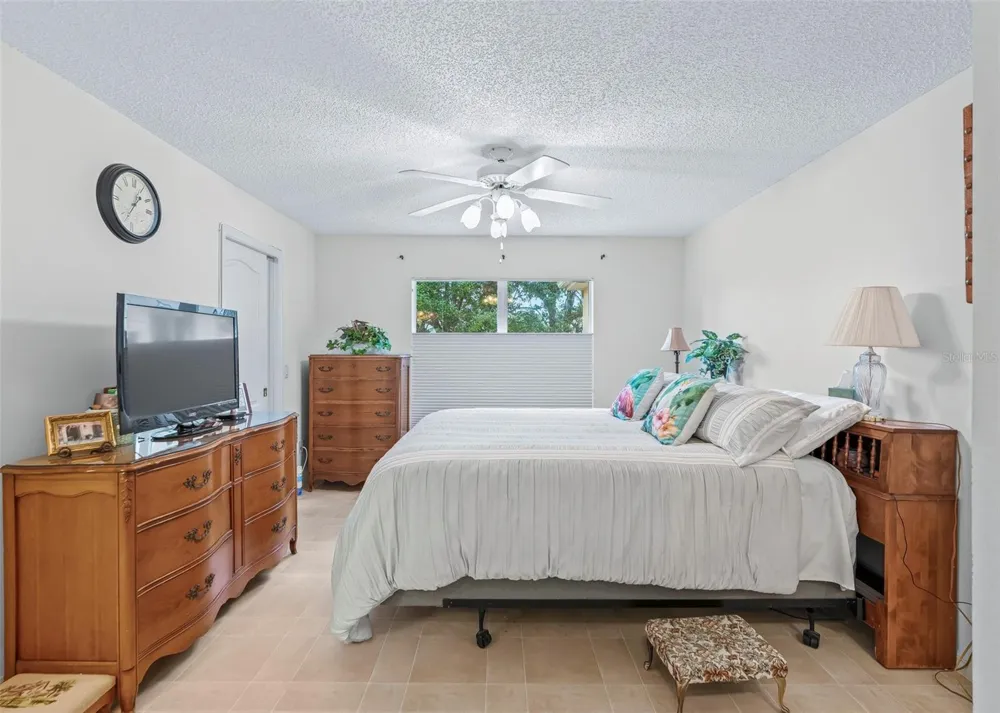 8368 SE 176TH LAWSON LOOP The Villages, FL 32162