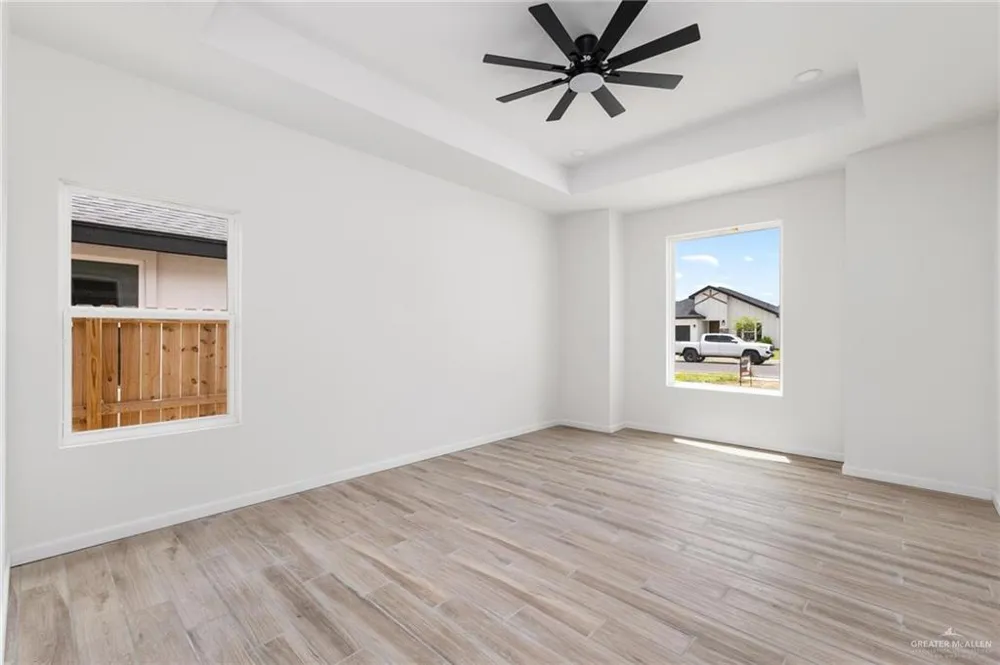 2120 Zinnia Street Weslaco, TX 78596