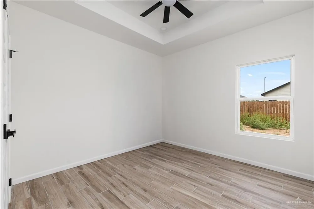 2120 Zinnia Street Weslaco, TX 78596