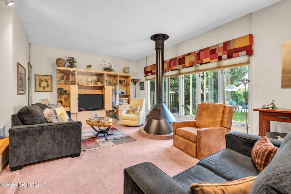 1109 Old Drift Road Point Pleasant, NJ 08742