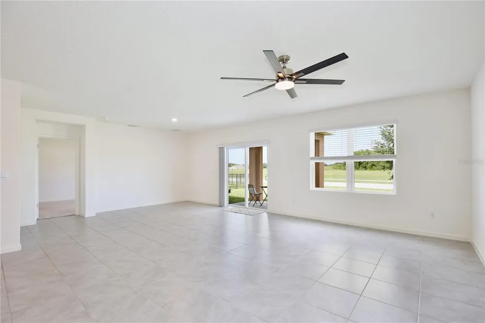 3020 BURROWING OWL DRIVE Mims, FL 32754