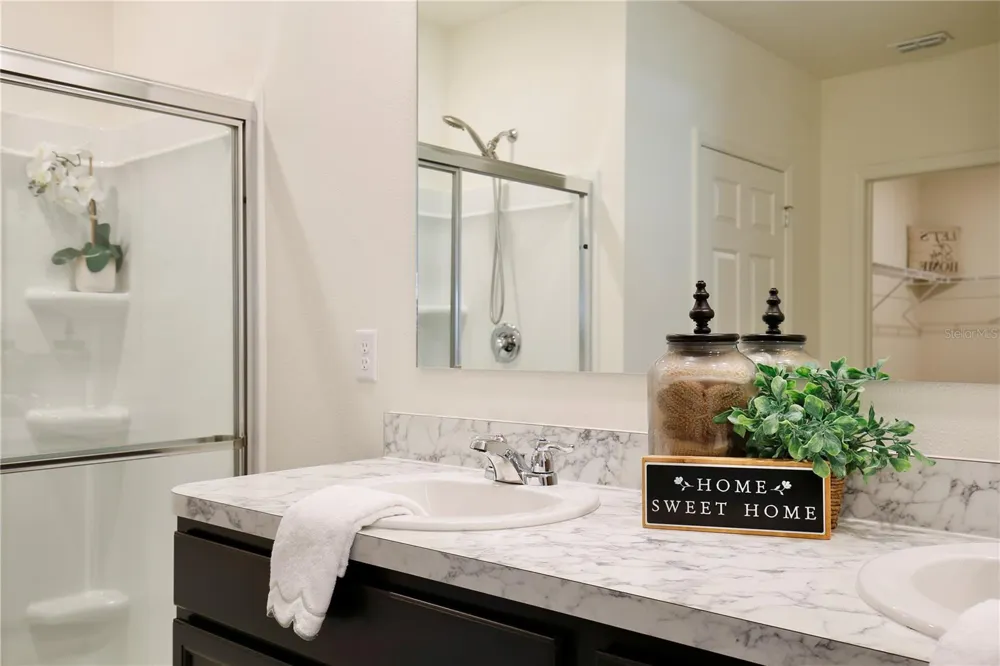 3020 BURROWING OWL DRIVE Mims, FL 32754